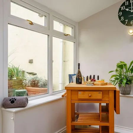 2 Bed In 90435 度假居 *