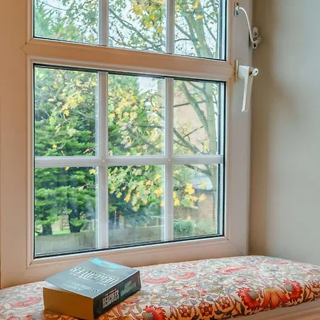 2 Bed In 90435 里士满