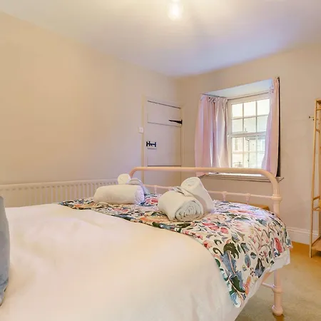 2 Bed In 90435 度假居 *