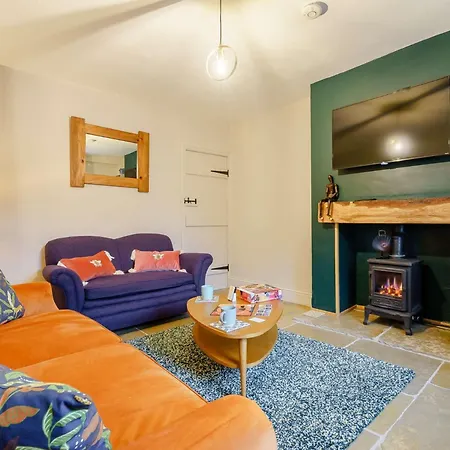 2 Bed In 90435 Holiday home *